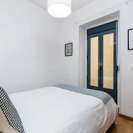 Go Native - Vip * Lisbon